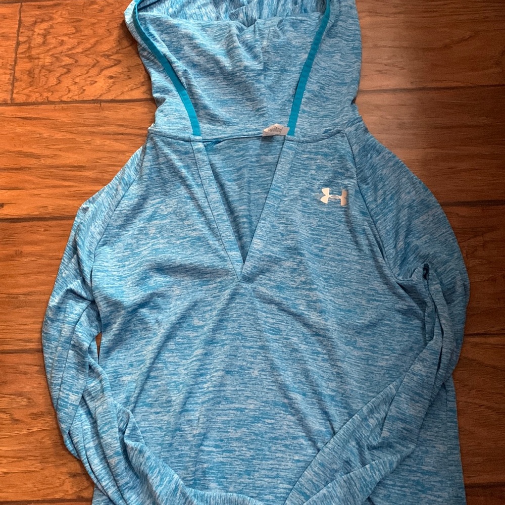 Hooded Lightweight Active Long Sleeve